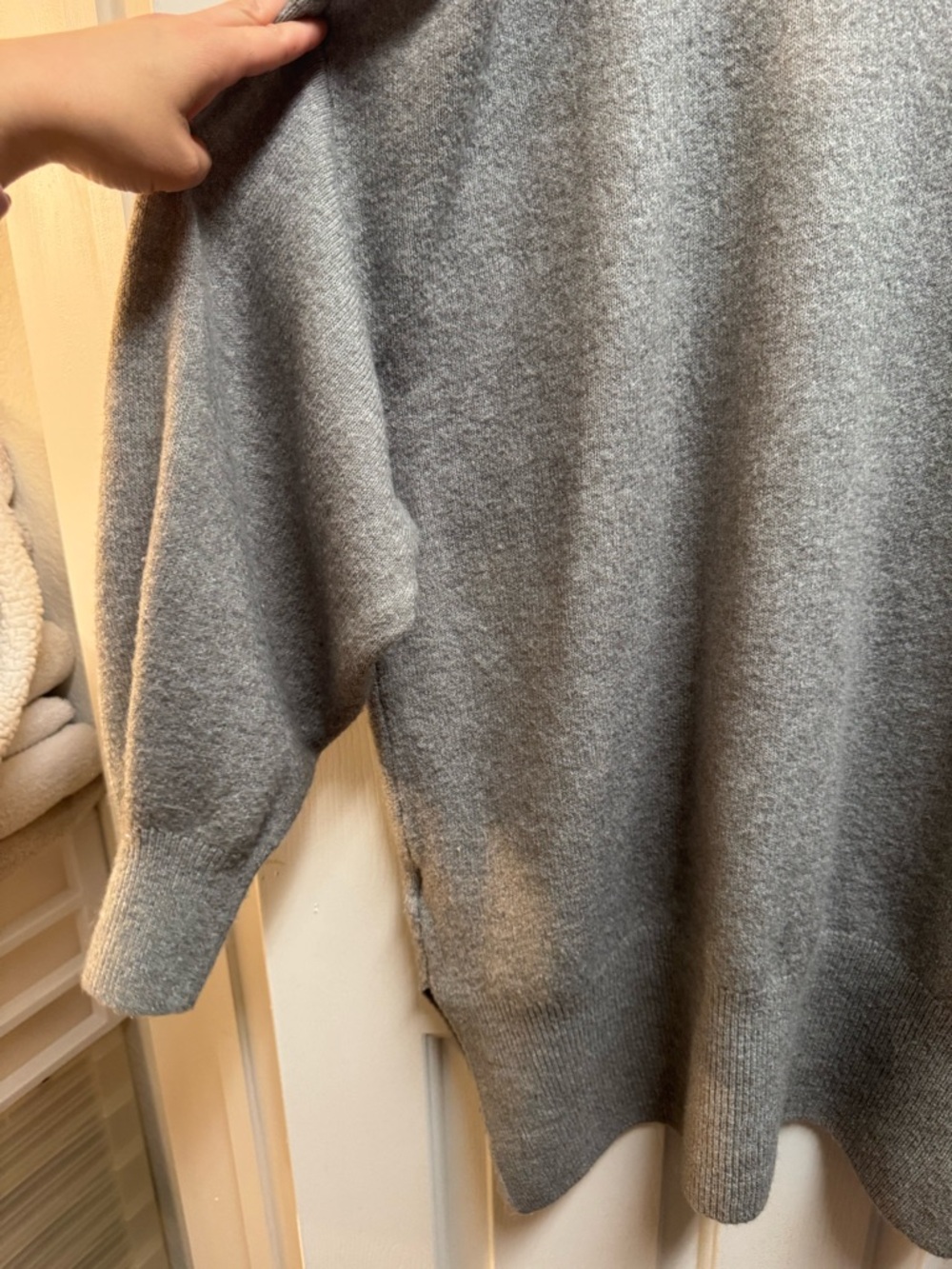 H&M Gray Crewneck Oversized Sweater - Picture 8 of 11